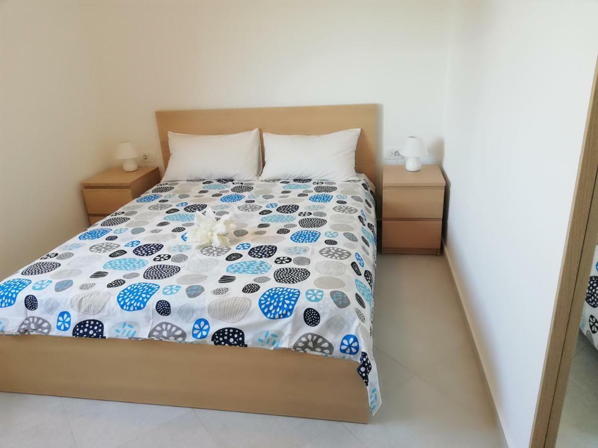 Apartments Oleander Lovrecica-Residence With Pool Εξωτερικό φωτογραφία